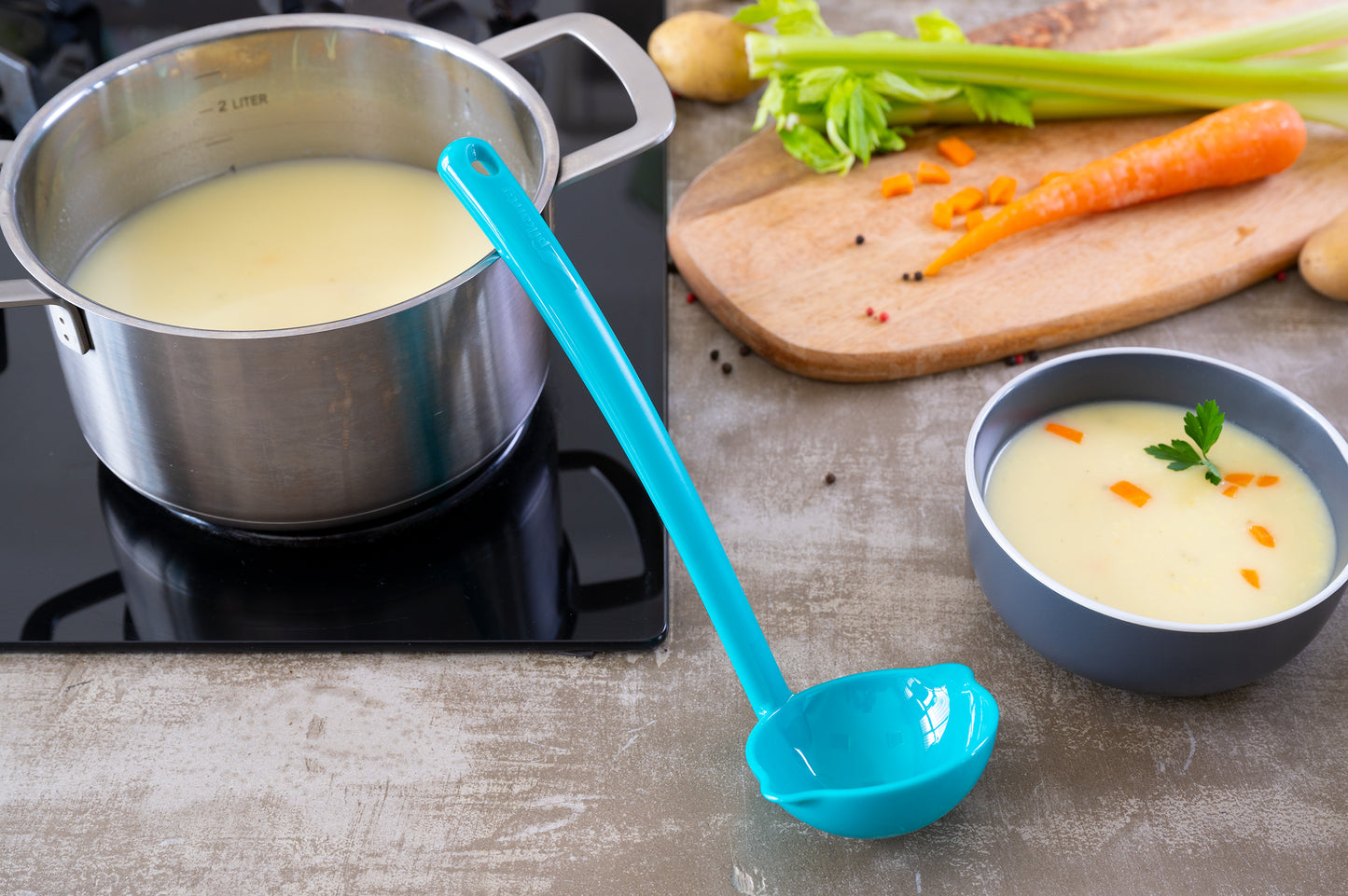 Ladle Soup and Sauce