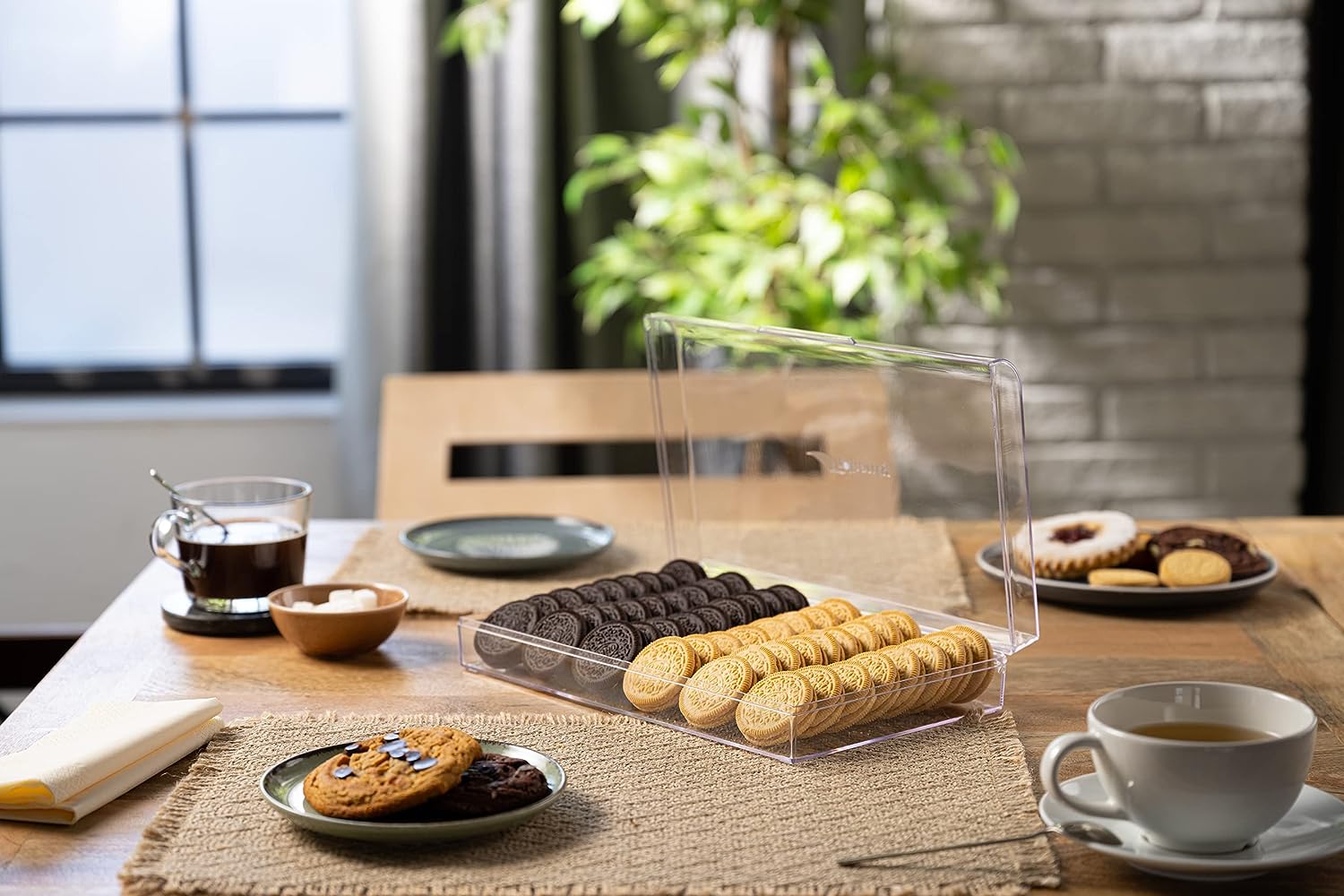 Pikanty - Cookie, Cracker & Biscuit Storage Container | Made in USA